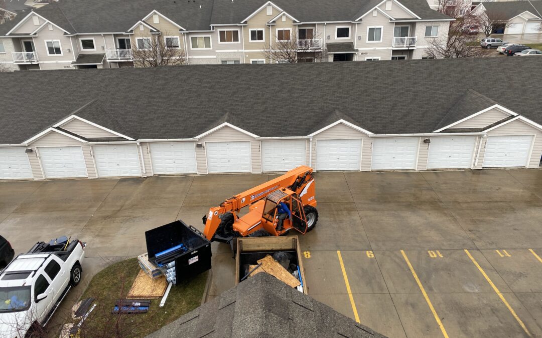 Multi-Unit Roofing in Des Moines 